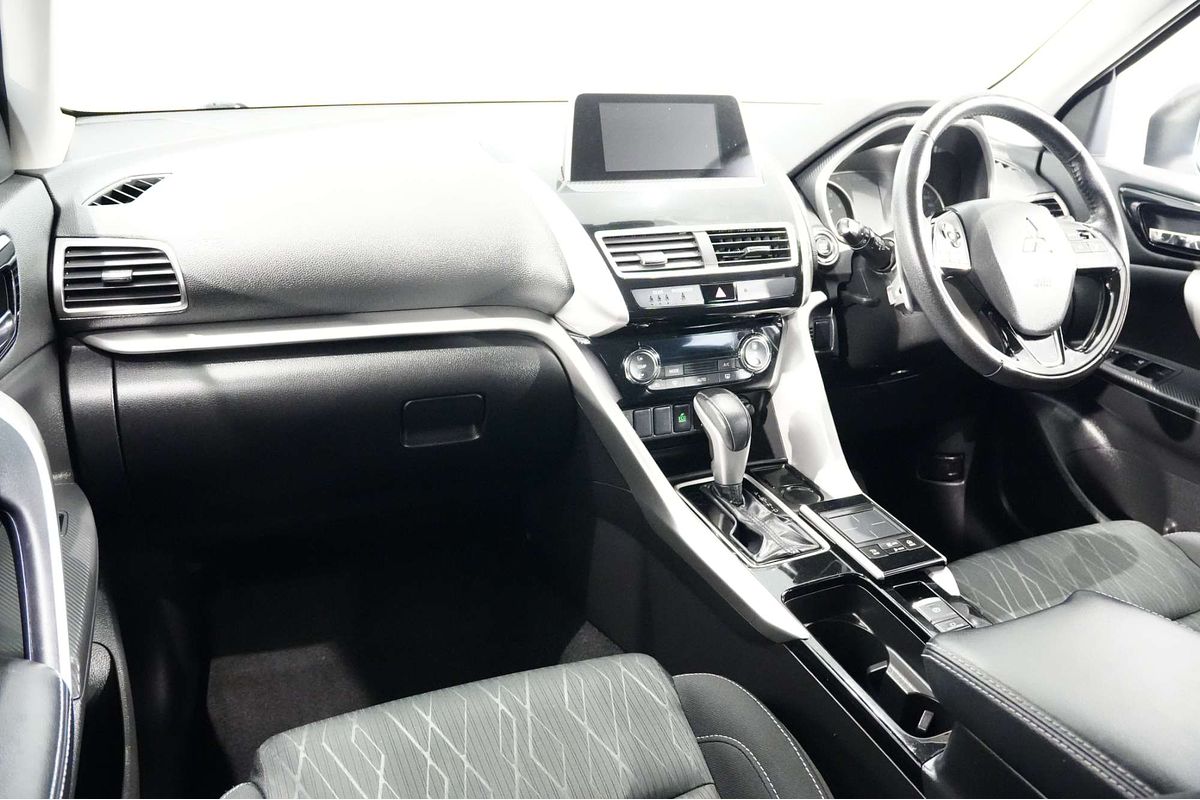 2018 Mitsubishi Eclipse Cross LS YA