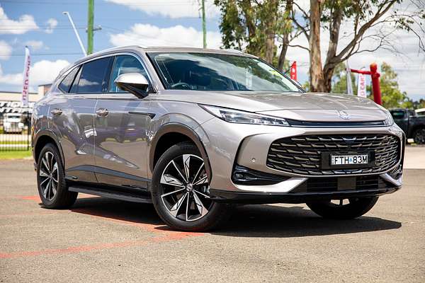 2025 MG HS Super Hybrid Essence AS33P