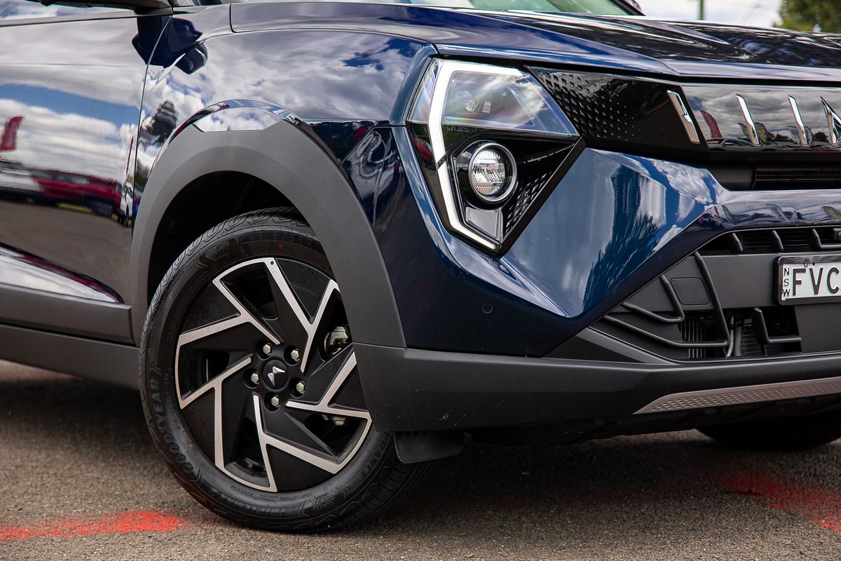 2025 Mahindra XUV3XO AX7L