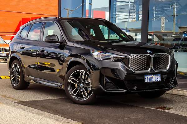 2025 BMW iX1 xDrive30 M Sport U11