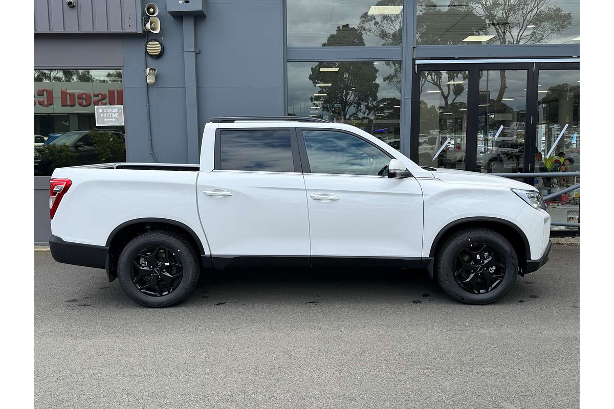 2025 KGM MUSSO Adventure Q261