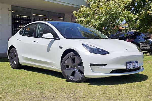 2023 Tesla Model 3 Rear-Wheel Drive