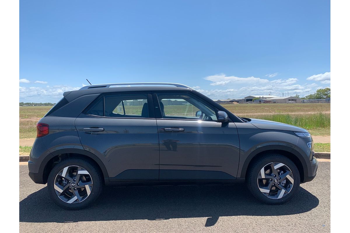 2025 Hyundai Venue Active QX.V5