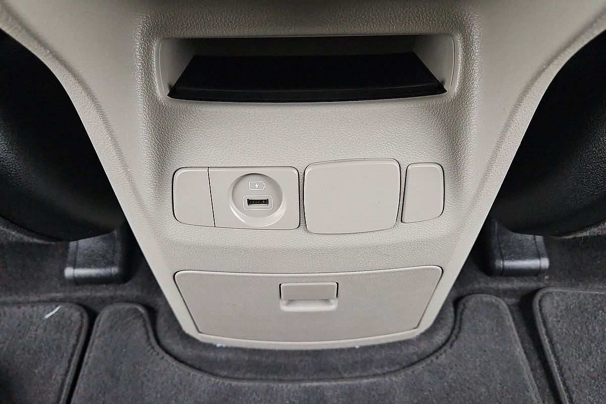 2019 Kia Carnival SLi YP