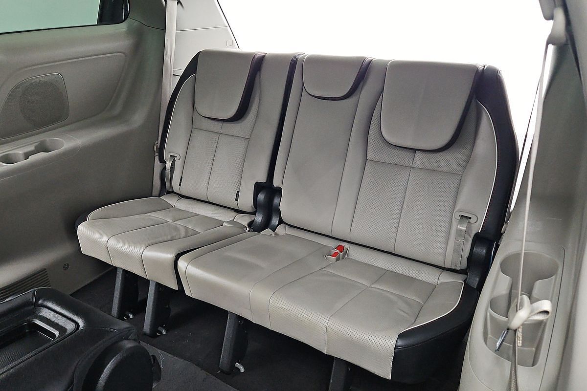 2019 Kia Carnival SLi YP