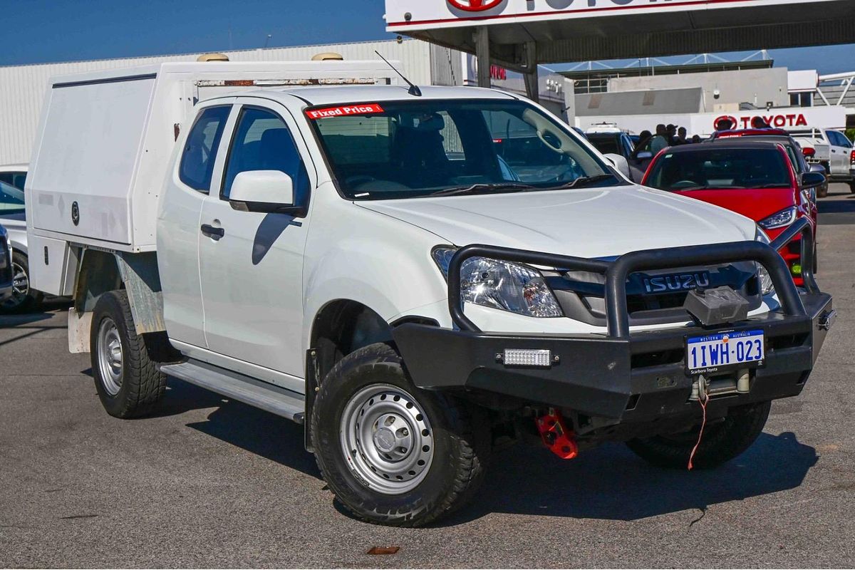 2015 Isuzu D-MAX SX 4X4