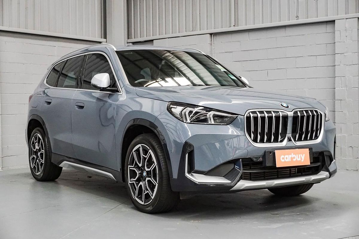 2022 BMW X1 xDrive20i U11