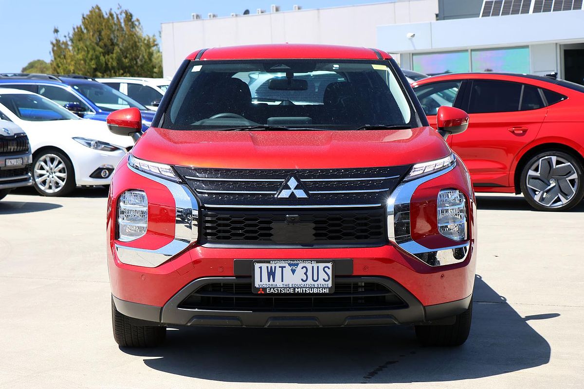 2023 Mitsubishi Outlander ES ZM