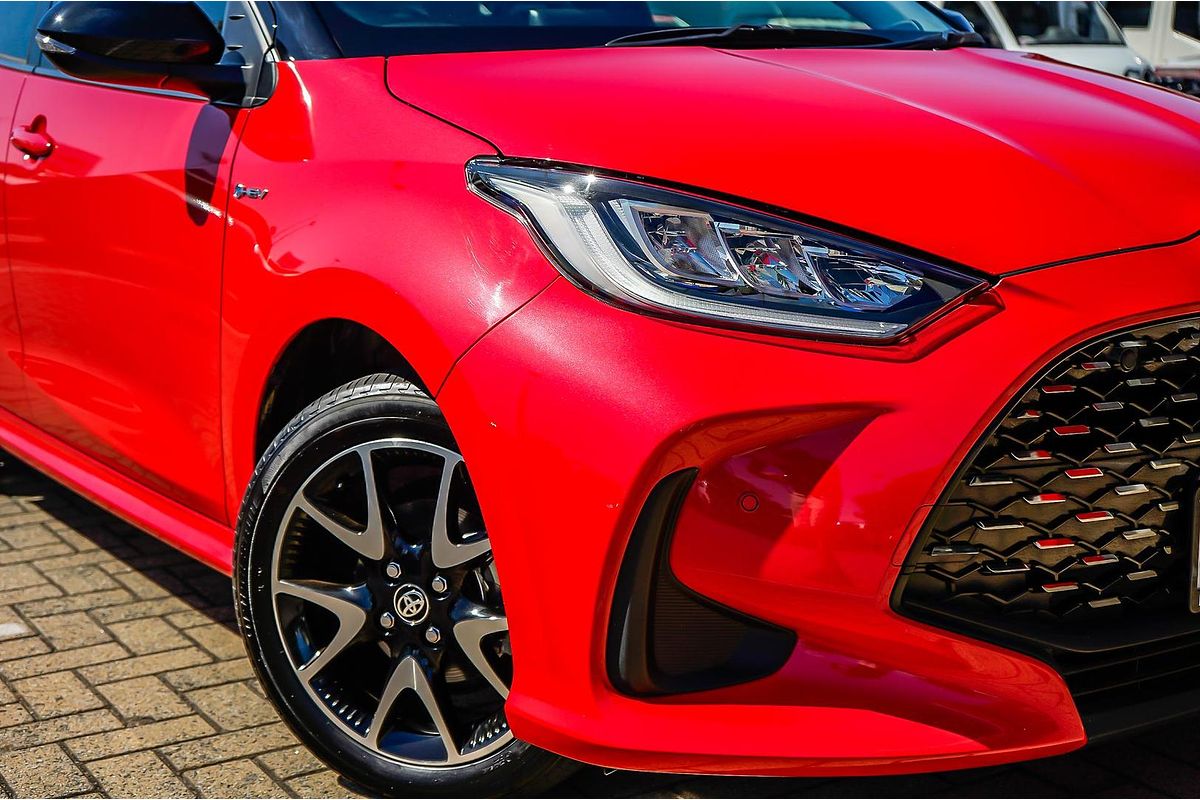 2024 Toyota Yaris ZR Hybrid MXPH10R