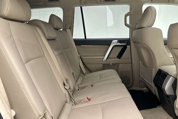 2021 Toyota Landcruiser Prado Kakadu GDJ150R thumb-11