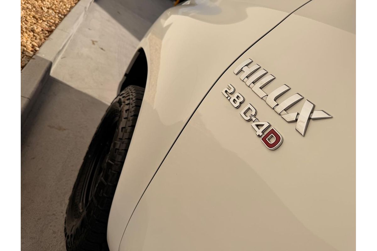 2021 Toyota Hilux SR5 GUN126R 4X4