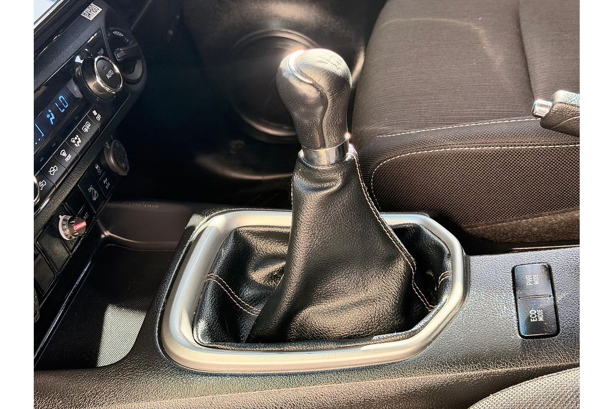 2021 Toyota Hilux SR5 GUN126R 4X4