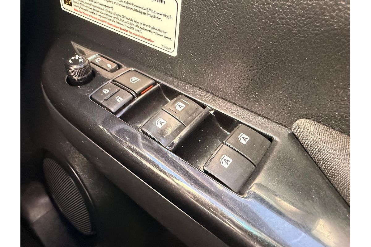 2021 Toyota Hilux SR5 GUN126R 4X4