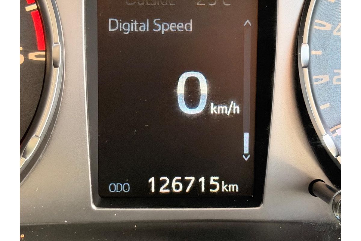 2021 Toyota Hilux SR5 GUN126R 4X4