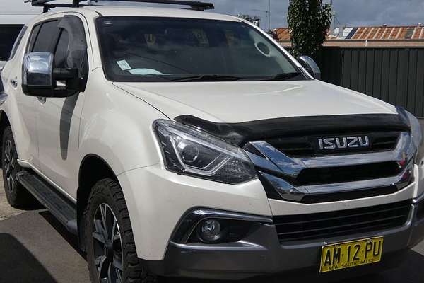 2021 Isuzu MU-X LS-U