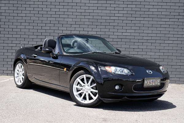 2006 Mazda MX-5 Roadster Coupe NC Series 1