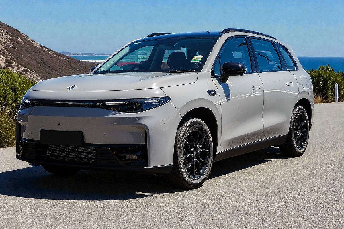 2025 Leapmotor C10 REEV Ultra Hybrid Style B11