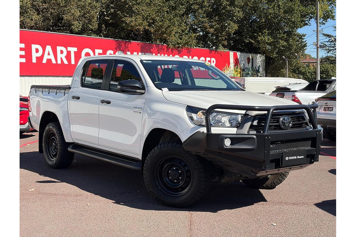 2022 Toyota Hilux SR GUN126R
