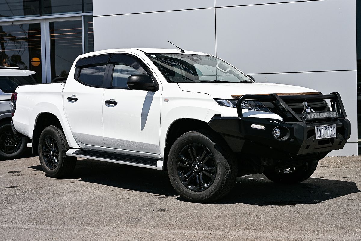2022 Mitsubishi Triton GLX-R MR Rear Wheel Drive