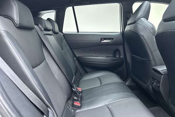 2024 Toyota Corolla Cross Atmos MXGH10R thumb-11