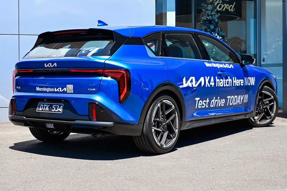 2025 Kia K4 GT-Line CL4m