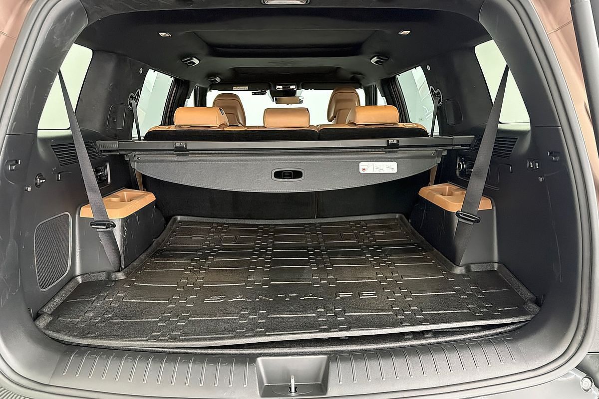 2024 Hyundai Santa Fe Hybrid Calligraphy MX5.V1