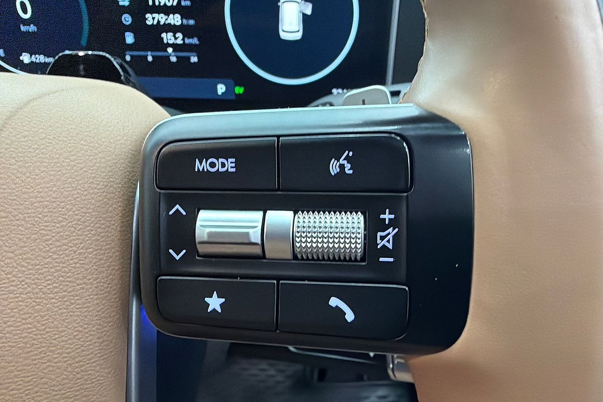 2024 Hyundai Santa Fe Hybrid Calligraphy MX5.V1