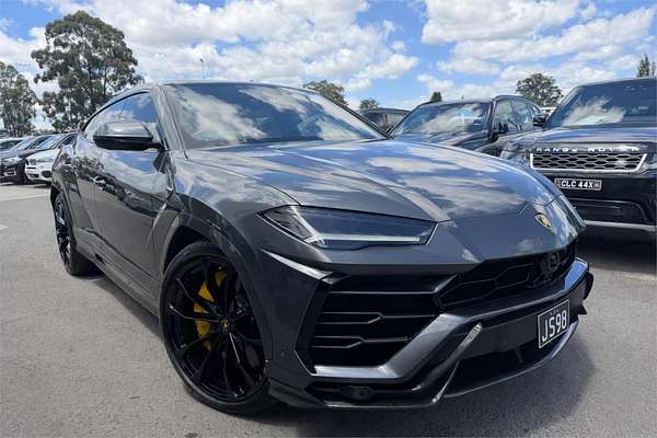2019 Lamborghini Urus 636