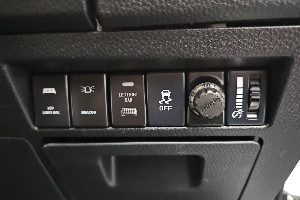 2021 Isuzu D-MAX SX 4X4