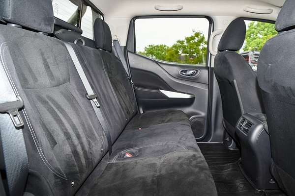 2019 Nissan Navara ST D23 Series 4 Rear Wheel Drive thumb-8