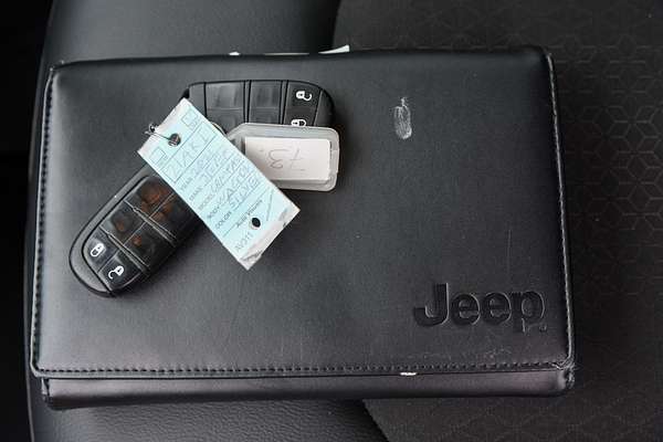 2021 Jeep Compass Launch Edition M6 thumb-21