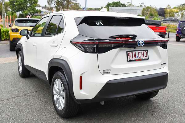 2021 Toyota Yaris Cross GXL MXPJ10R thumb-5