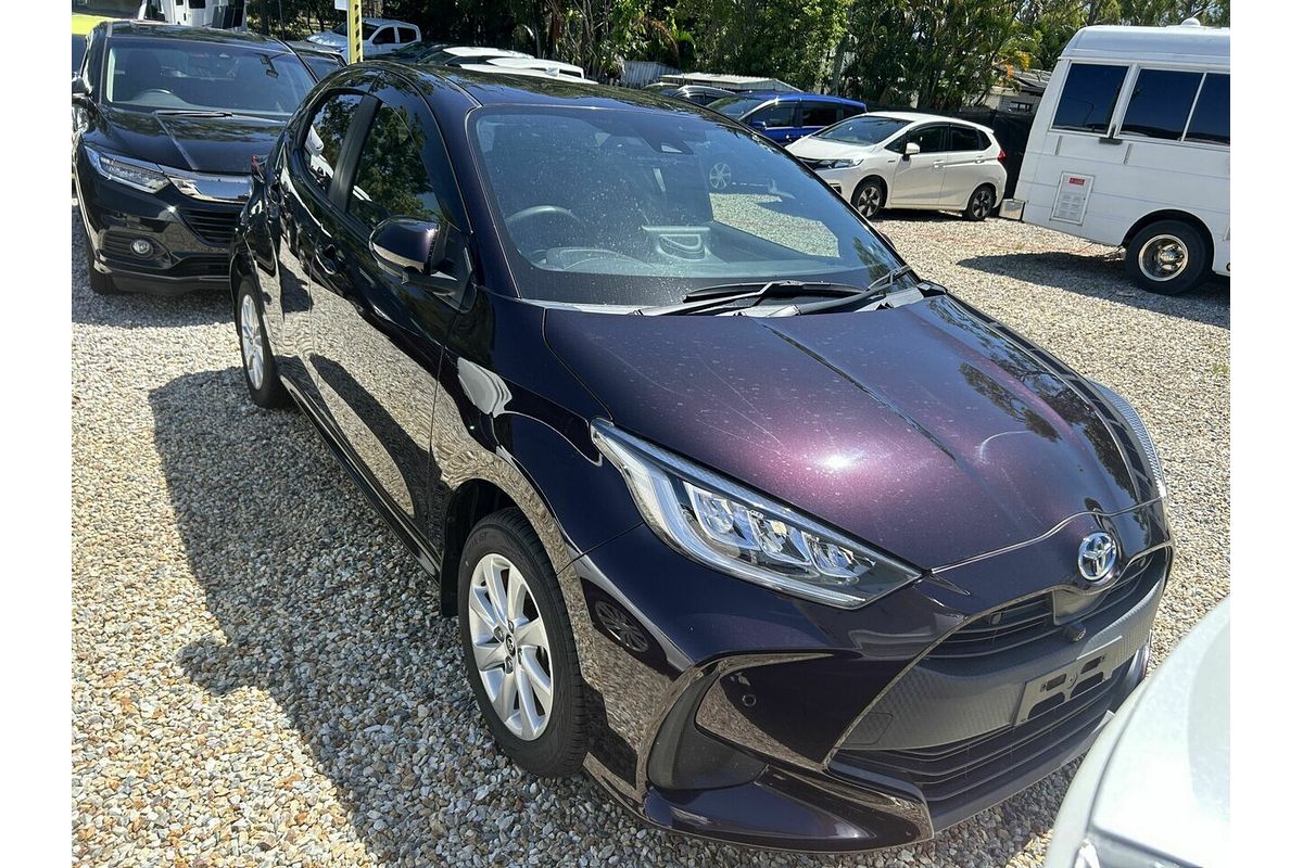 2020 Toyota VITZ F (HYBRID) NHP130