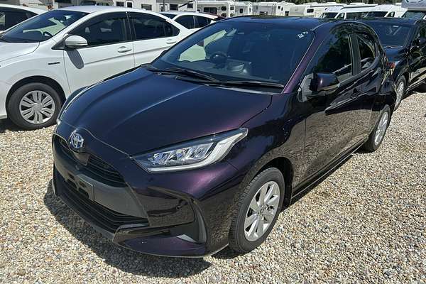 2020 Toyota VITZ F (HYBRID) NHP130