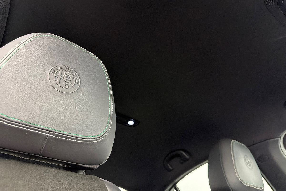 2016 Alfa Romeo Giulia Quadrifoglio