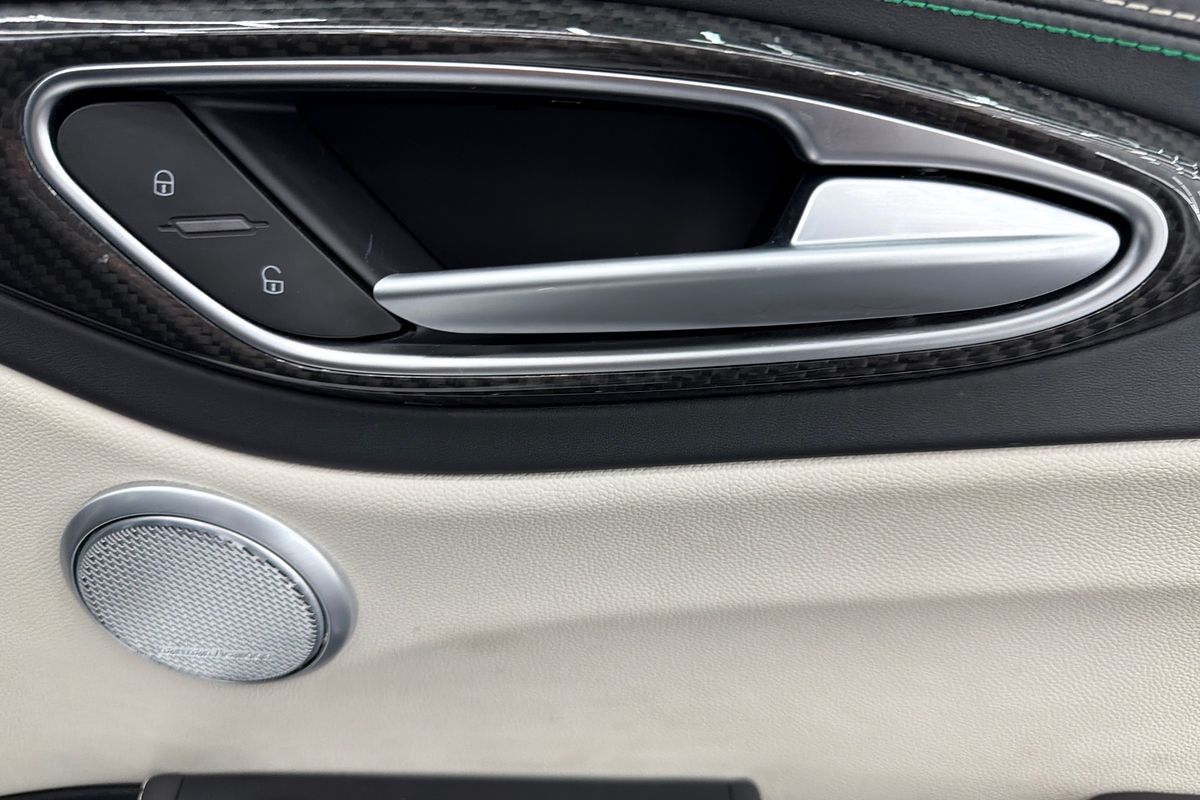 2016 Alfa Romeo Giulia Quadrifoglio