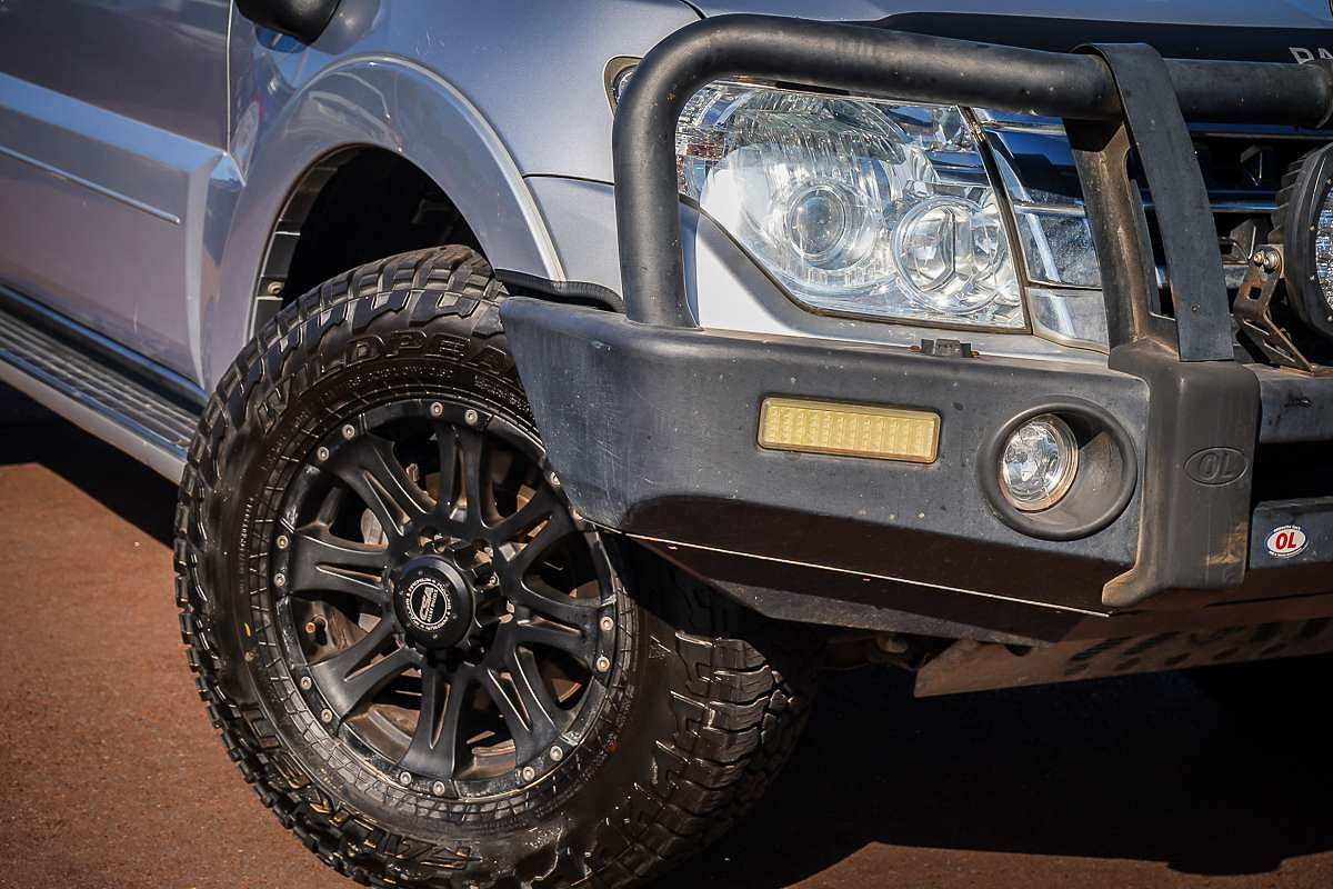 2017 Mitsubishi Pajero GLS NX