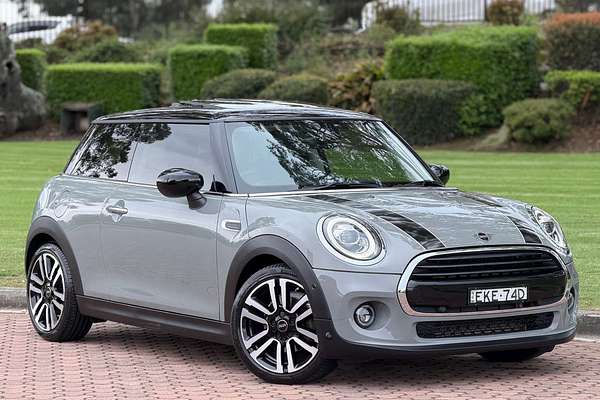 2020 MINI Hatch Cooper Classic F56 LCI