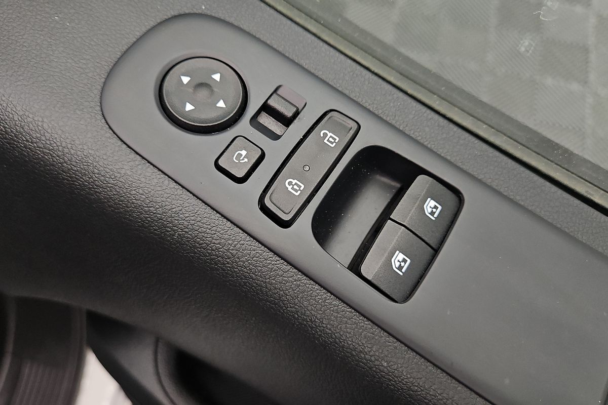 2024 Hyundai STARIA LOAD US4.V2