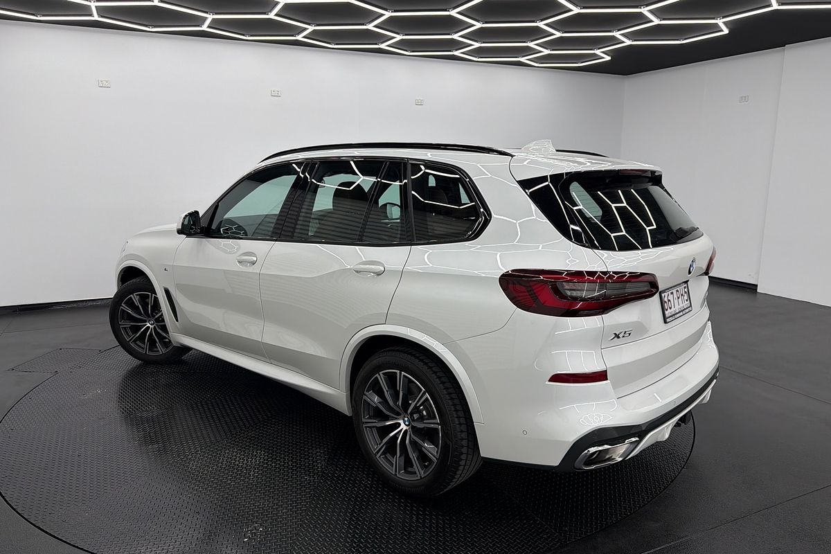 2022 BMW X5 xDrive30d M Sport G05