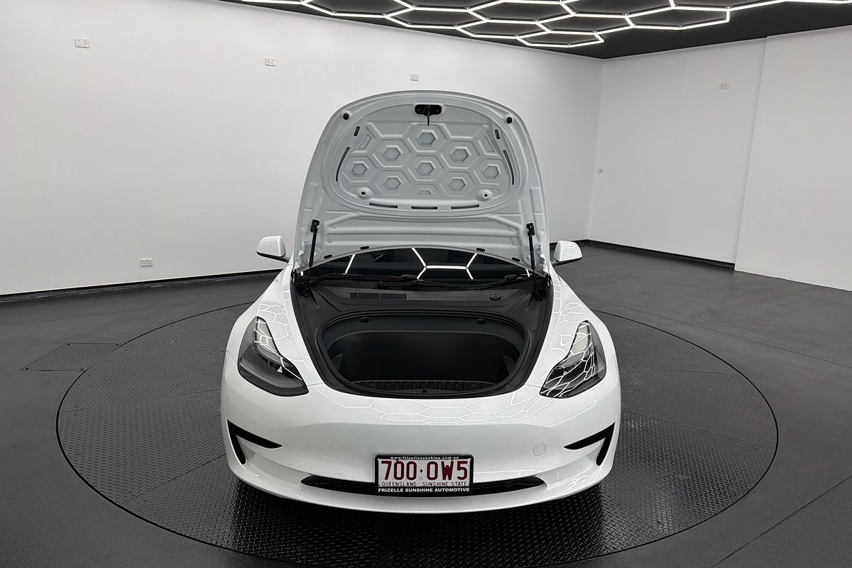 2022 Tesla Model 3 Rear-Wheel Drive