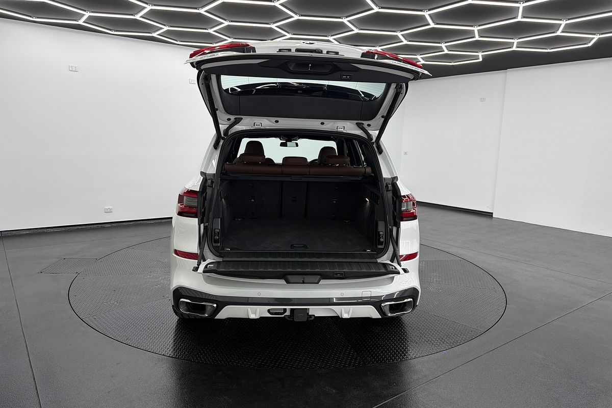 2022 BMW X5 xDrive30d M Sport G05