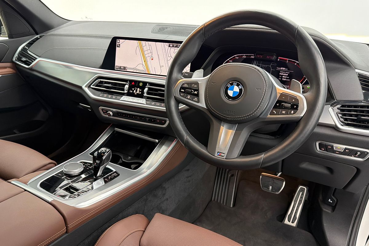 2022 BMW X5 xDrive30d M Sport G05