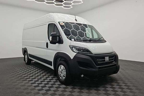 2025 Fiat Ducato Series 9 LWB Mid Roof