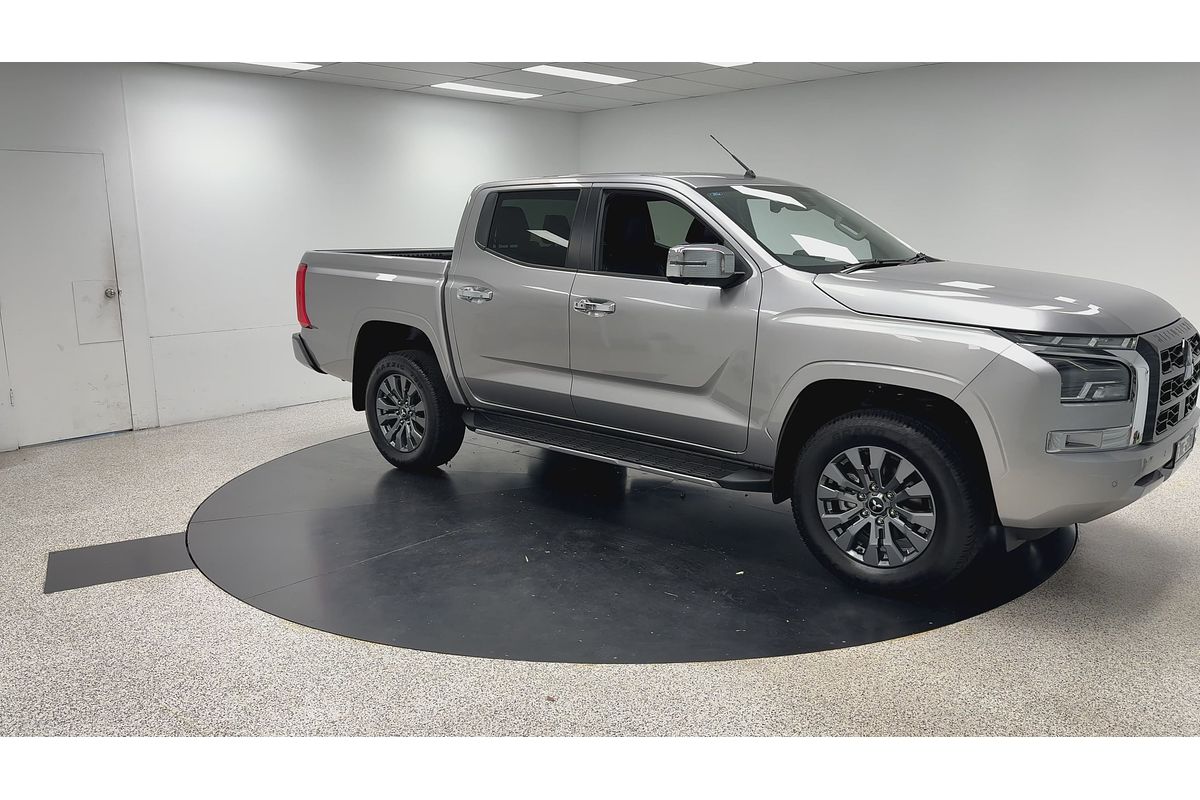 2025 Mitsubishi Triton GLS MV 4X4