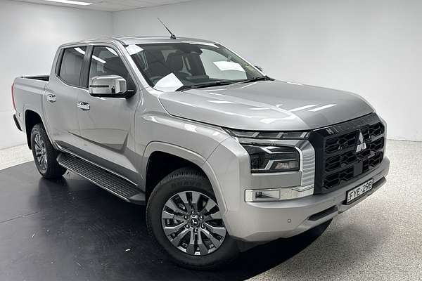 2025 Mitsubishi Triton GLS MV 4X4