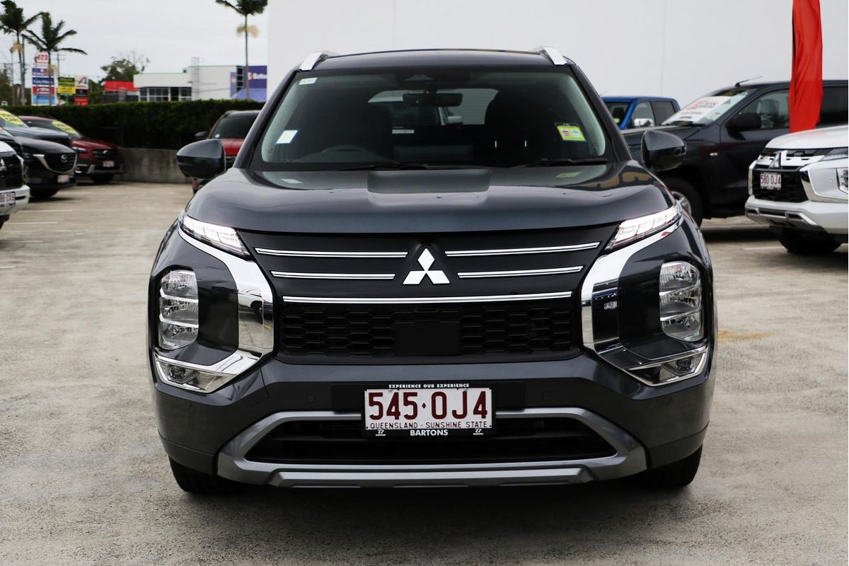 2025 Mitsubishi Outlander LS ZM