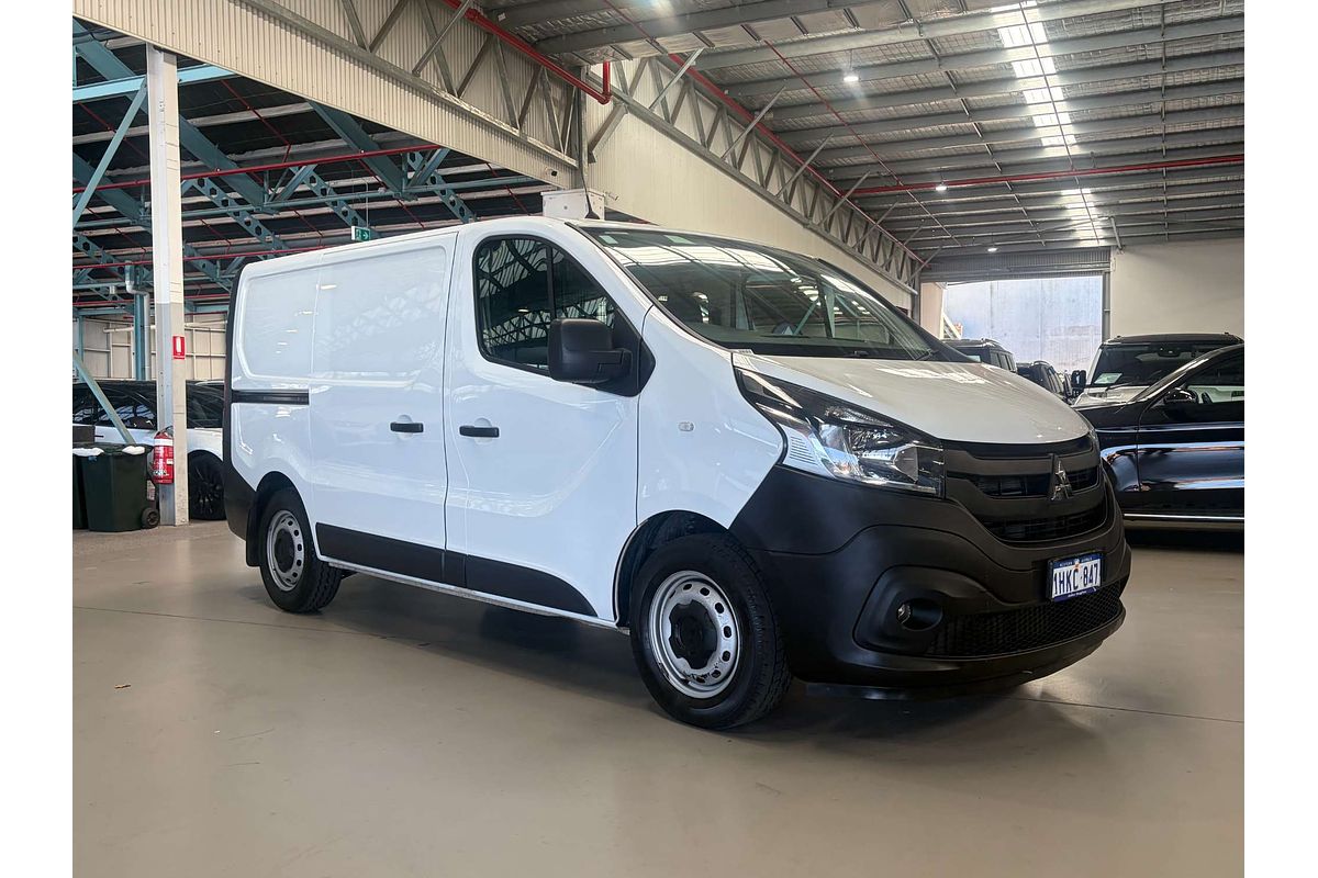 2021 Mitsubishi Express GLX SN SWB