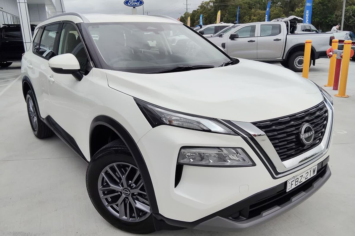 2023 Nissan X-TRAIL ST T33