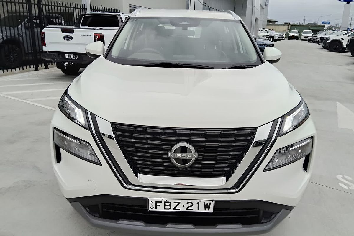 2023 Nissan X-TRAIL ST T33